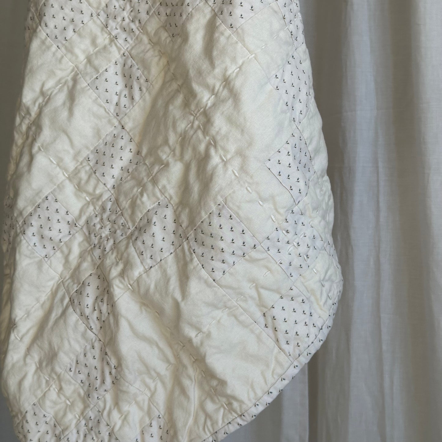 Dainty Tulip in Navy and Natural